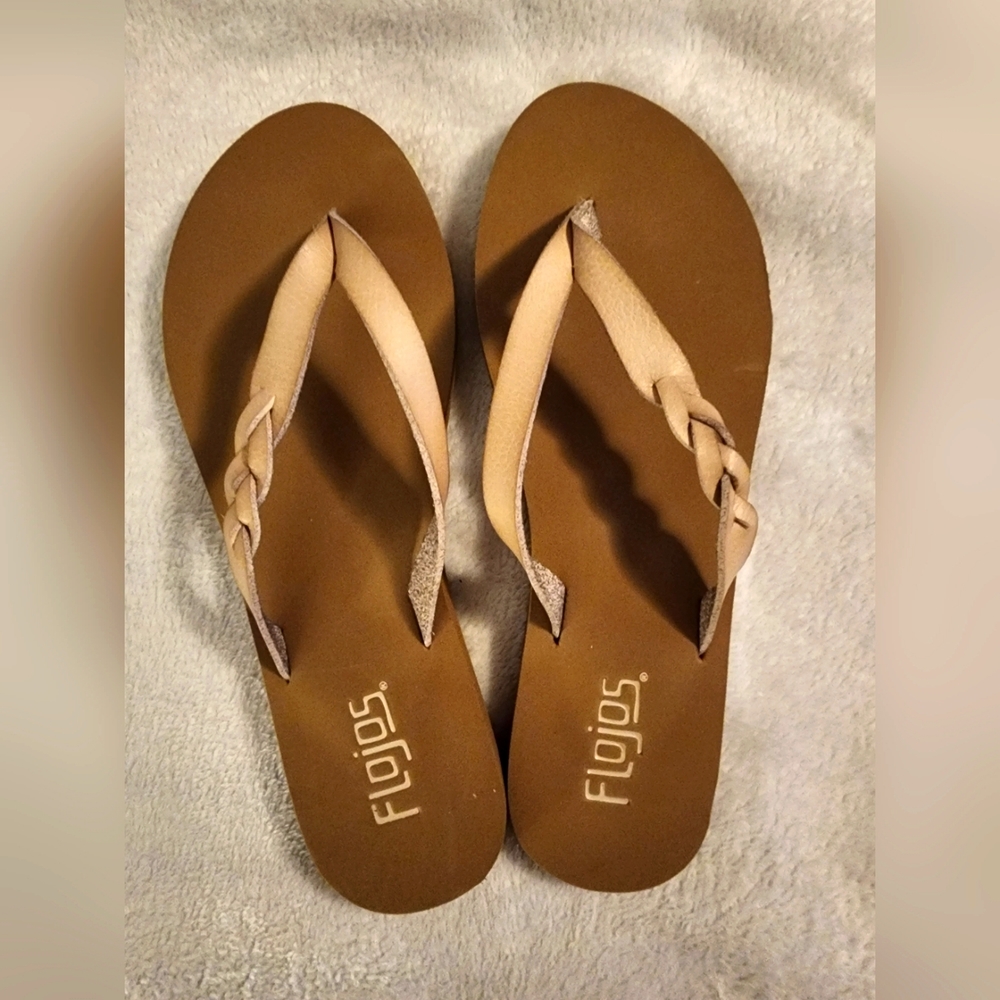 Flops sz 6 womens flip flops new